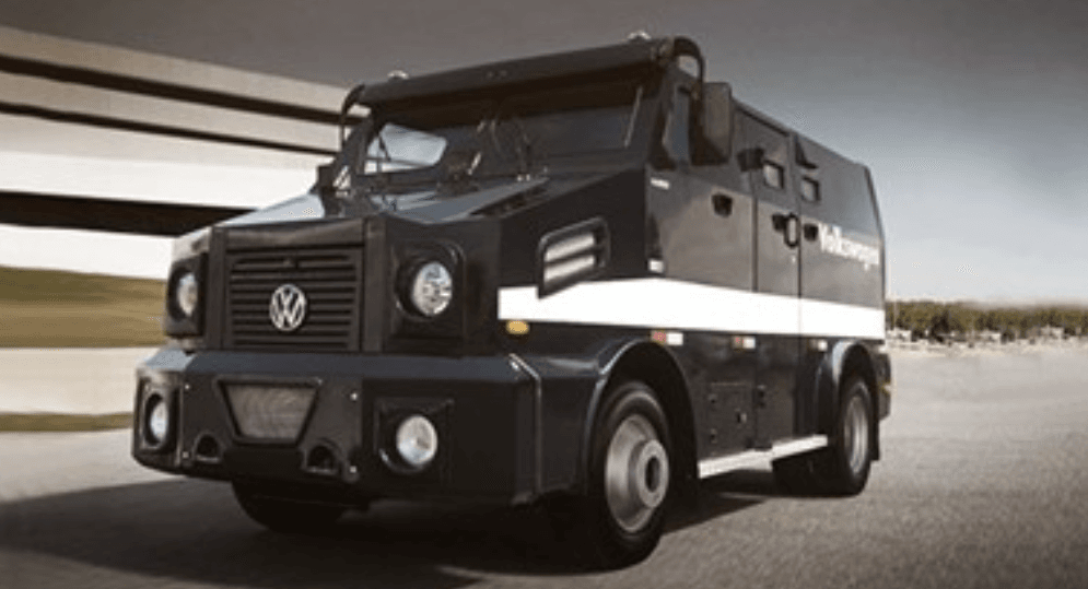 COMISSÃO APROVA RESTRIÇÃO A VENDA DE CARROS-FORTES